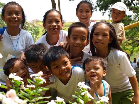 People of the Philippines: The Filipinos of Asia .
